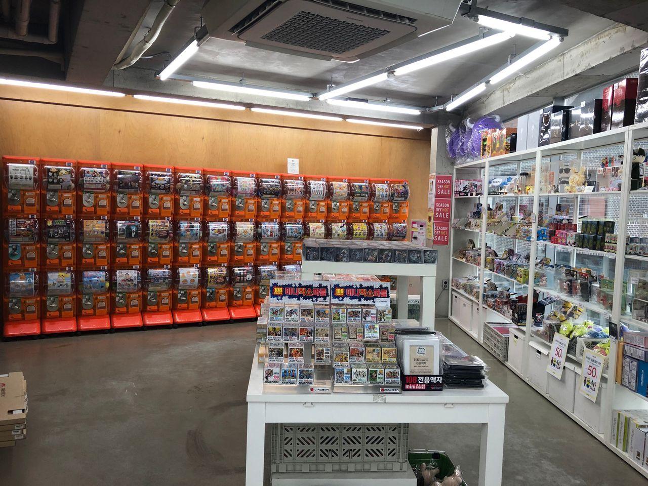 A Visit to the Stationery Store 1300K in Hongdae (Hongik University)